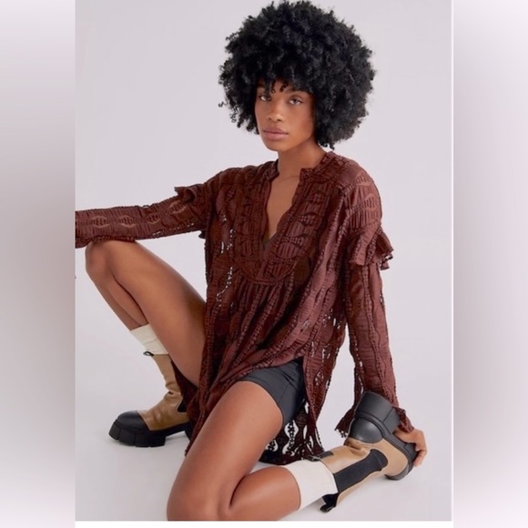 Free People Distressed Lace Top 40% off - Picture 1 of 7